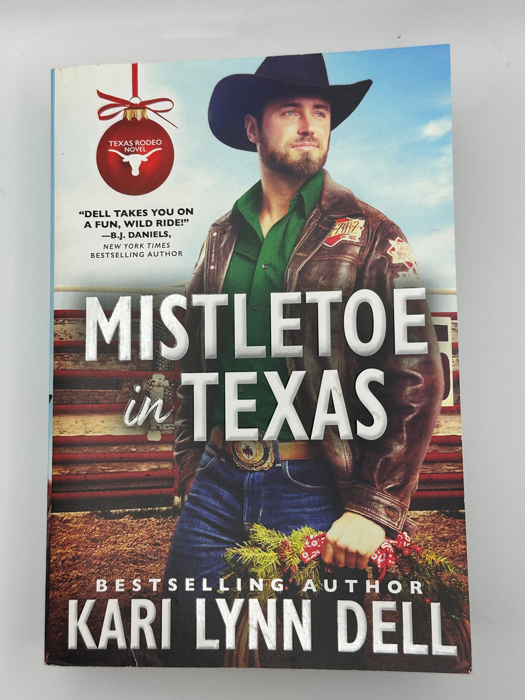 Mistletoe in Texas | Kari Lynn Dell