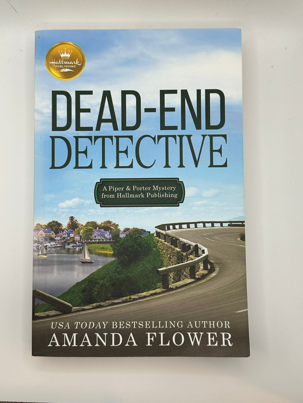 Dead-End Detective: A Piper & Porter Mystery | Amanda Flower