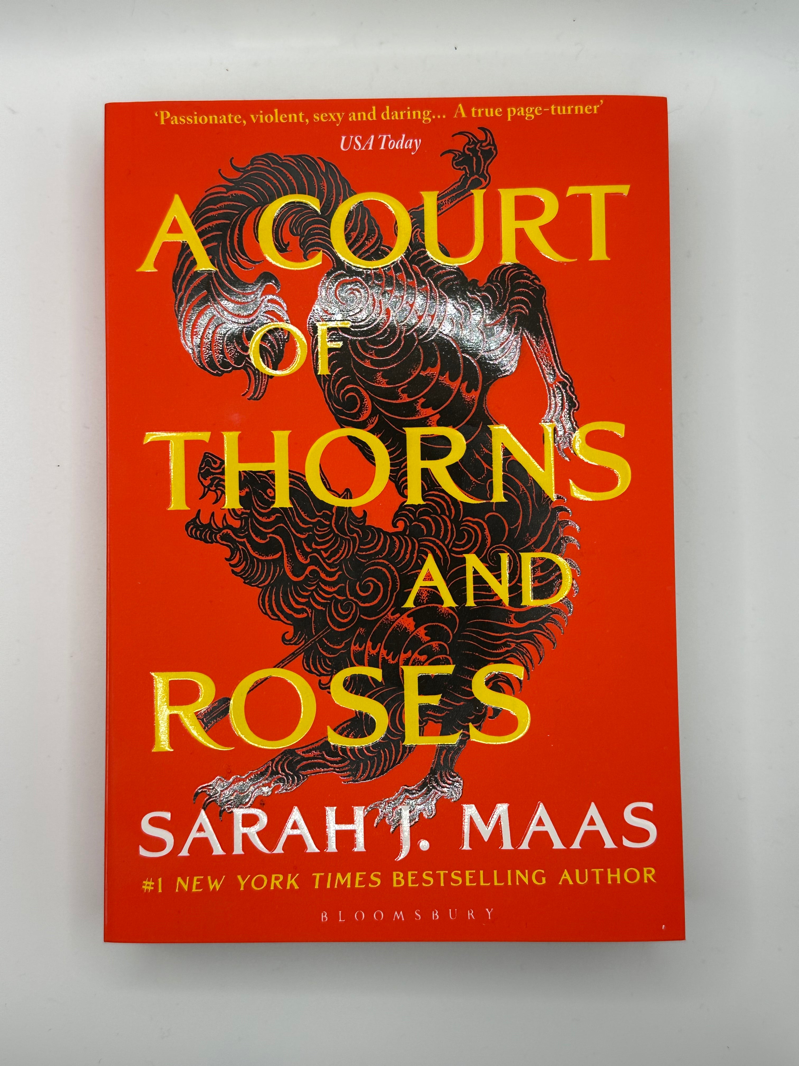 A Court of Thorns and Roses | Sarah J. Maas