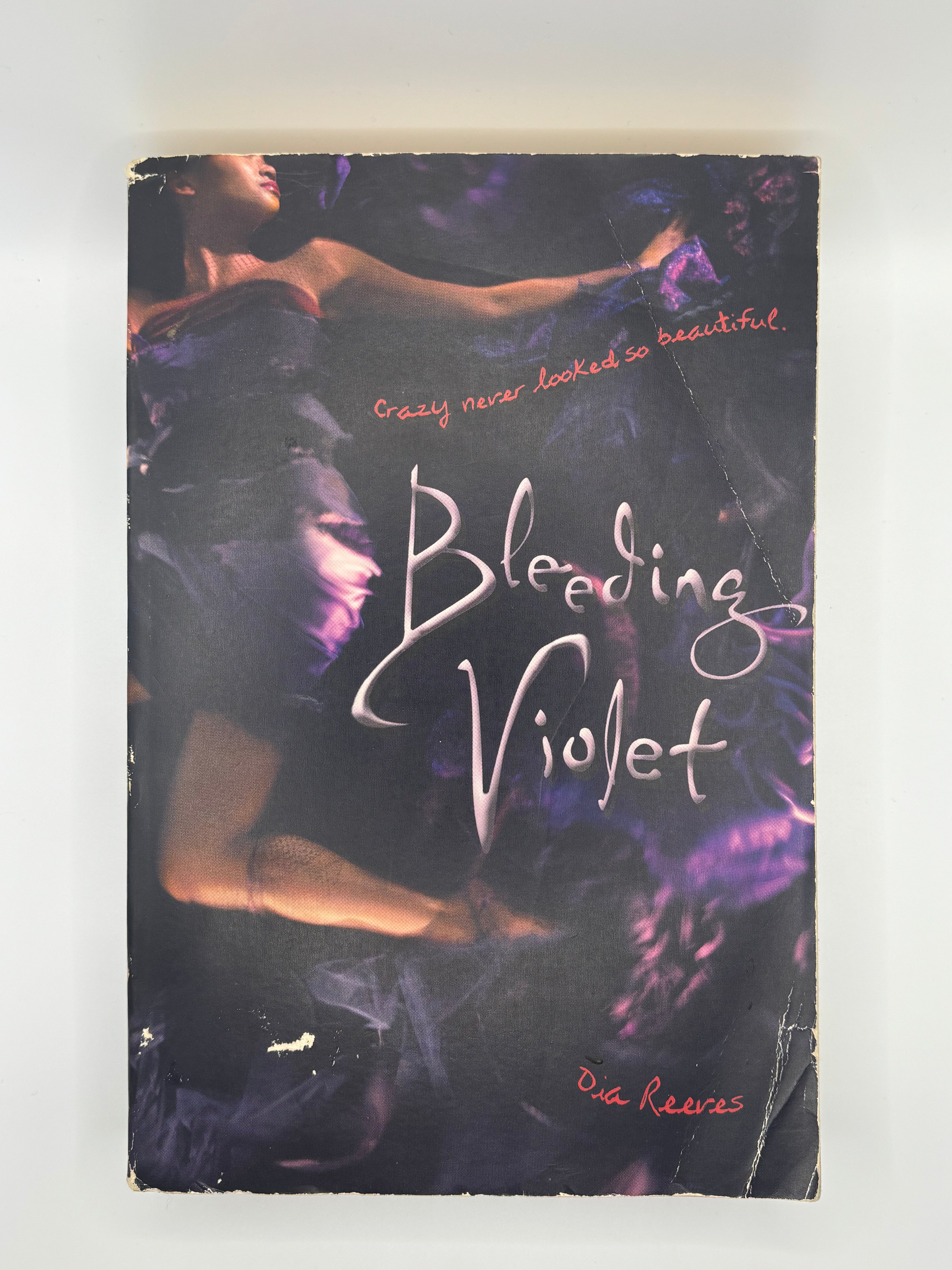 Bleeding Violet | Dia Reeves